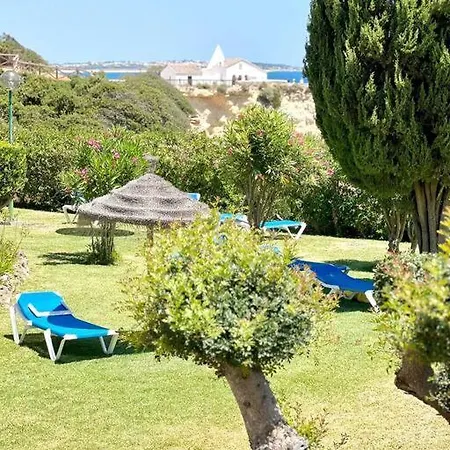 Gabriela With Pool Apartament *